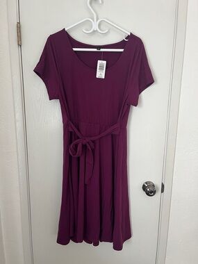 torrid Short-Sleeve Tie-Waist Midi Dress - Plum
